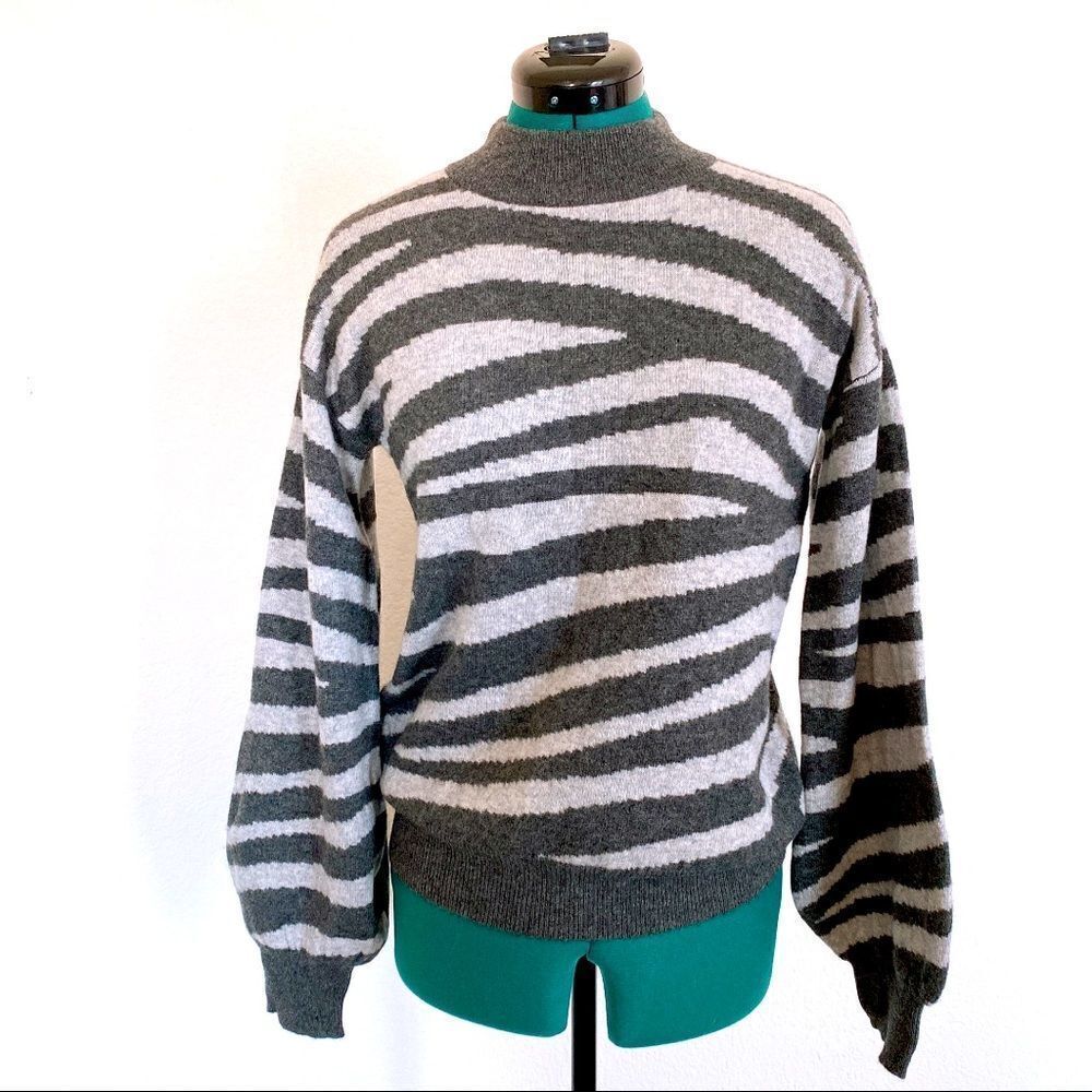 Bloomingdale Aqua 100% cashmere sweater